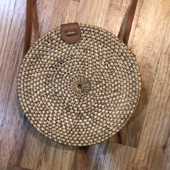 Straw circle bag - Picture 3 of 17